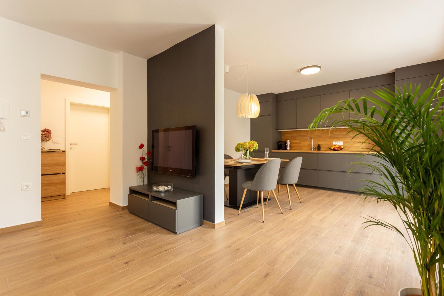 Apartmaji Klavdija Любляна Экстерьер фото